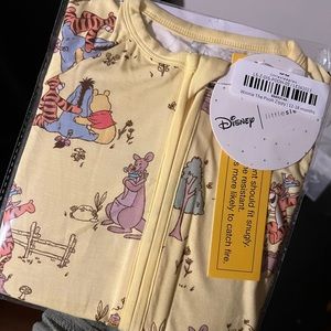 Little Sleepies Pooh 12-18 Zippy